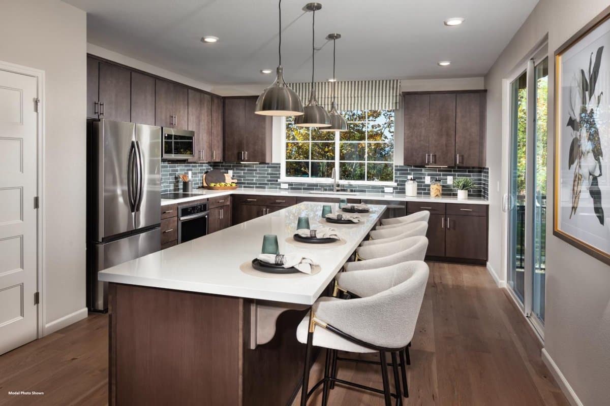 810 Adeline Avenue - Photo 4