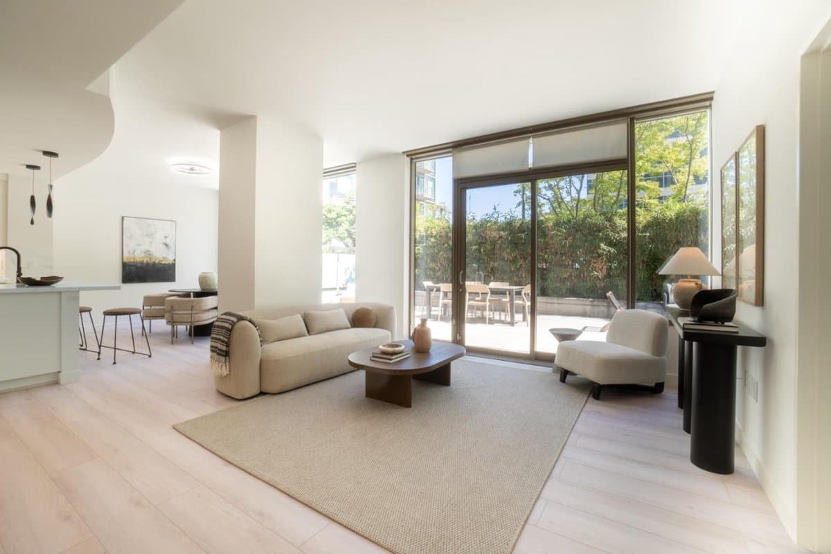 38 North Almaden Boulevard #302 - Photo 1