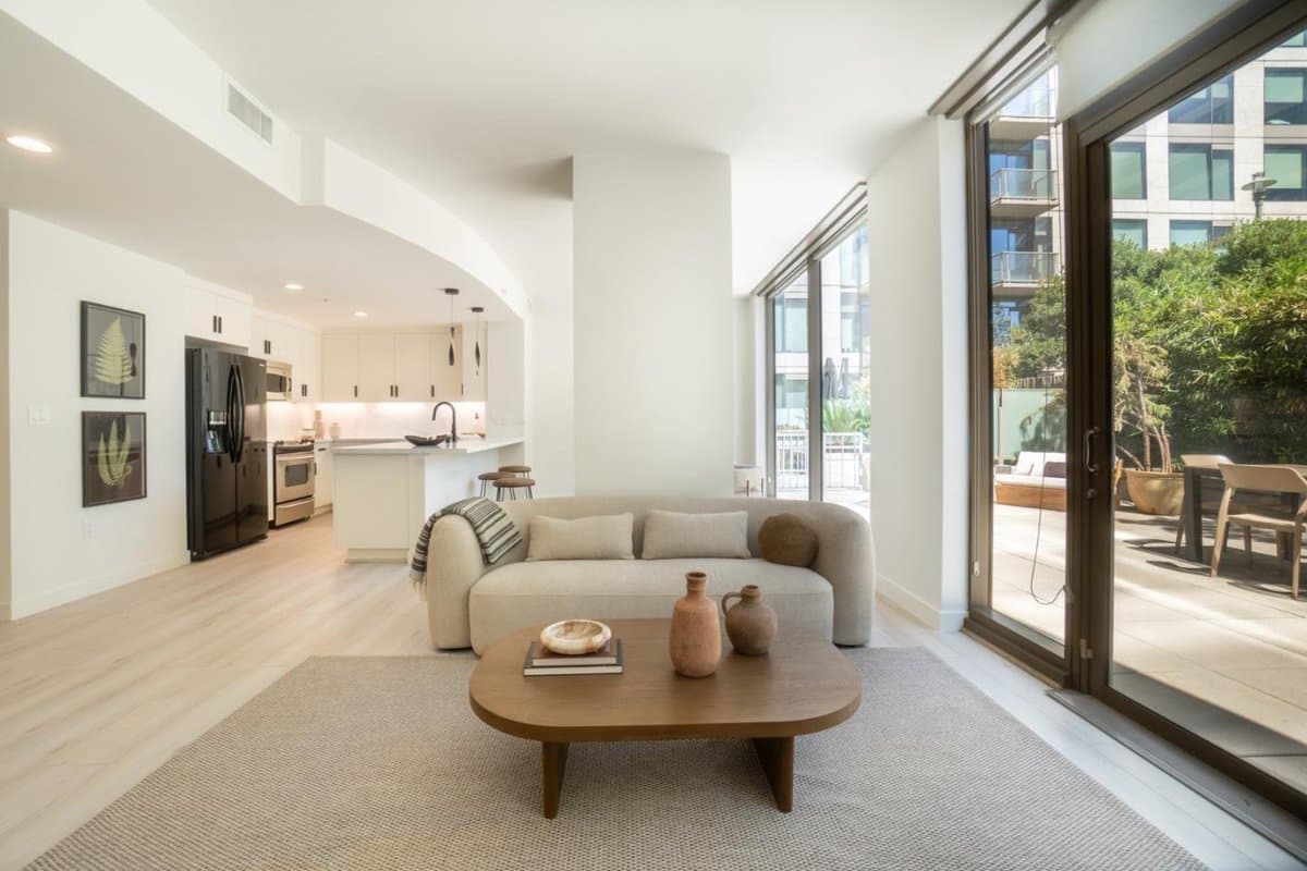 38 North Almaden Boulevard #302 - Photo 5