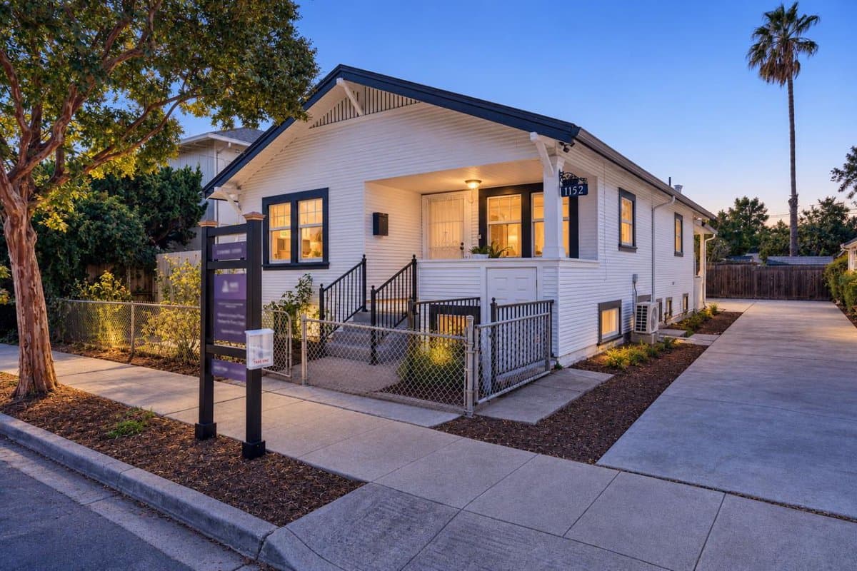 1152 Pierce Street - Photo 2