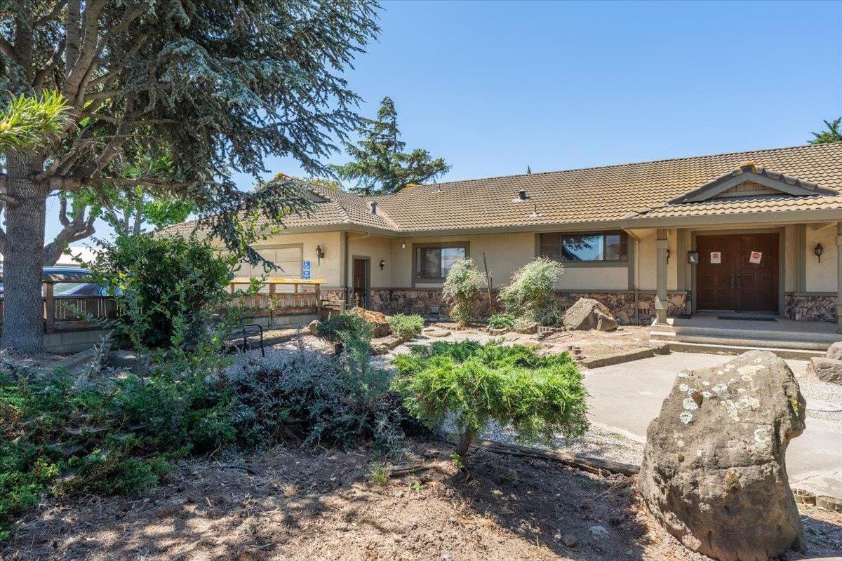 23820 Potter Road - Photo 3