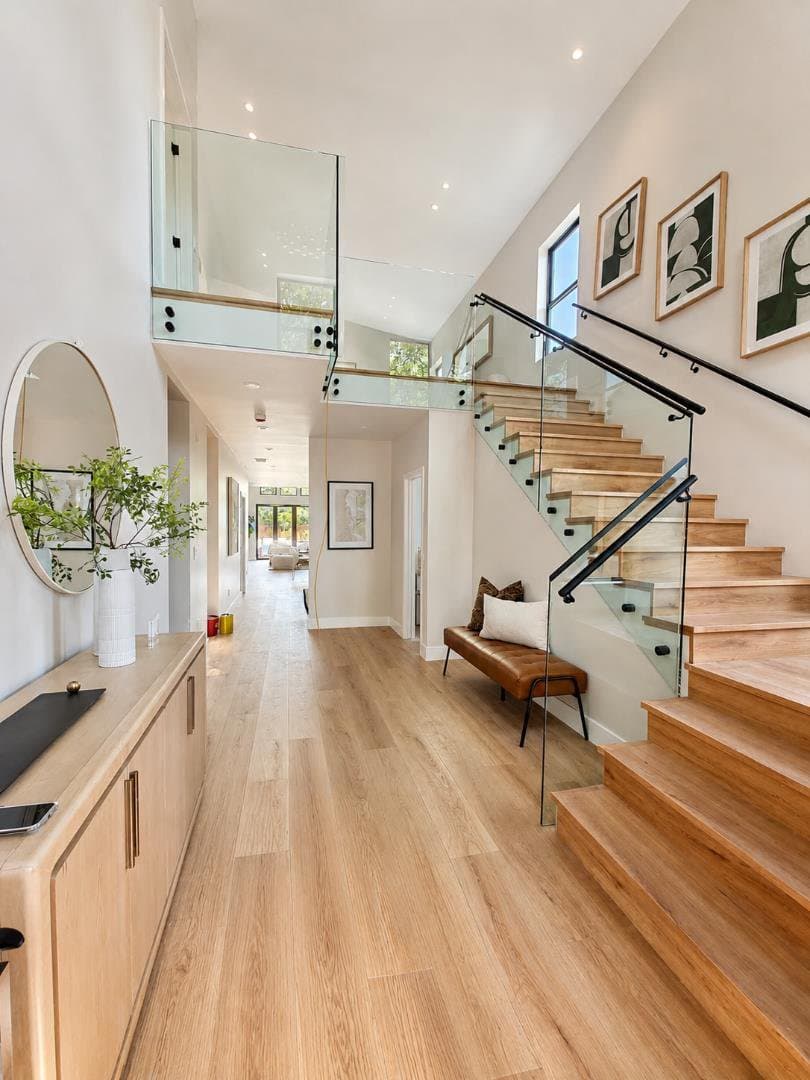 563 Encina Avenue - Photo 2