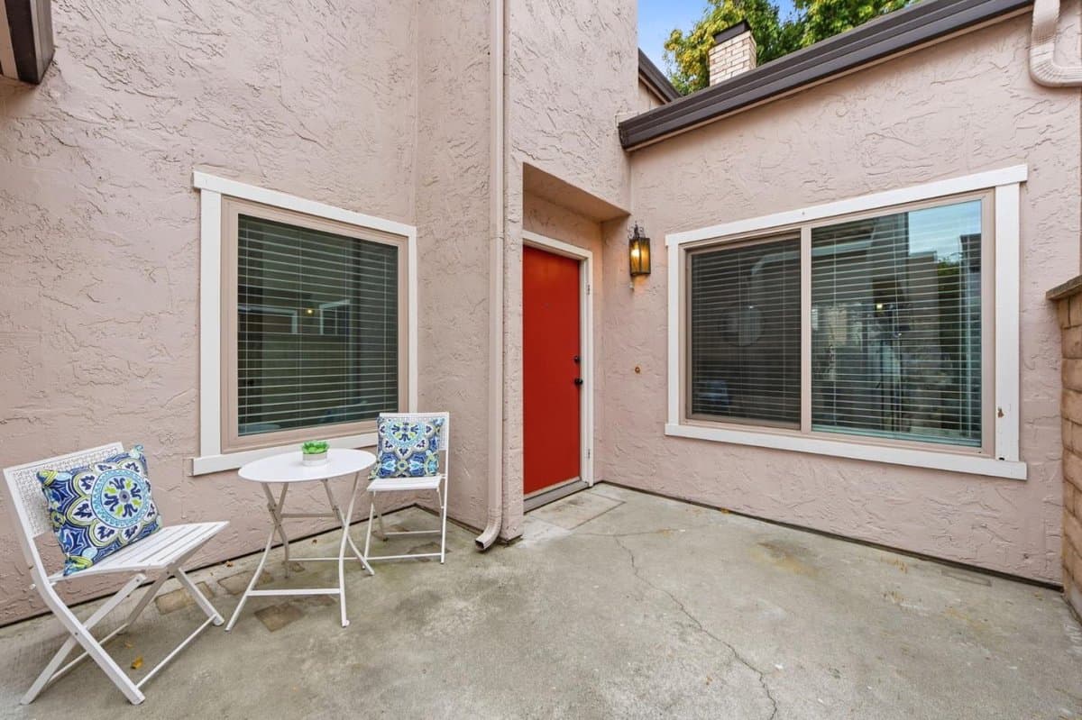 2521 Palmdale Court - Photo 5