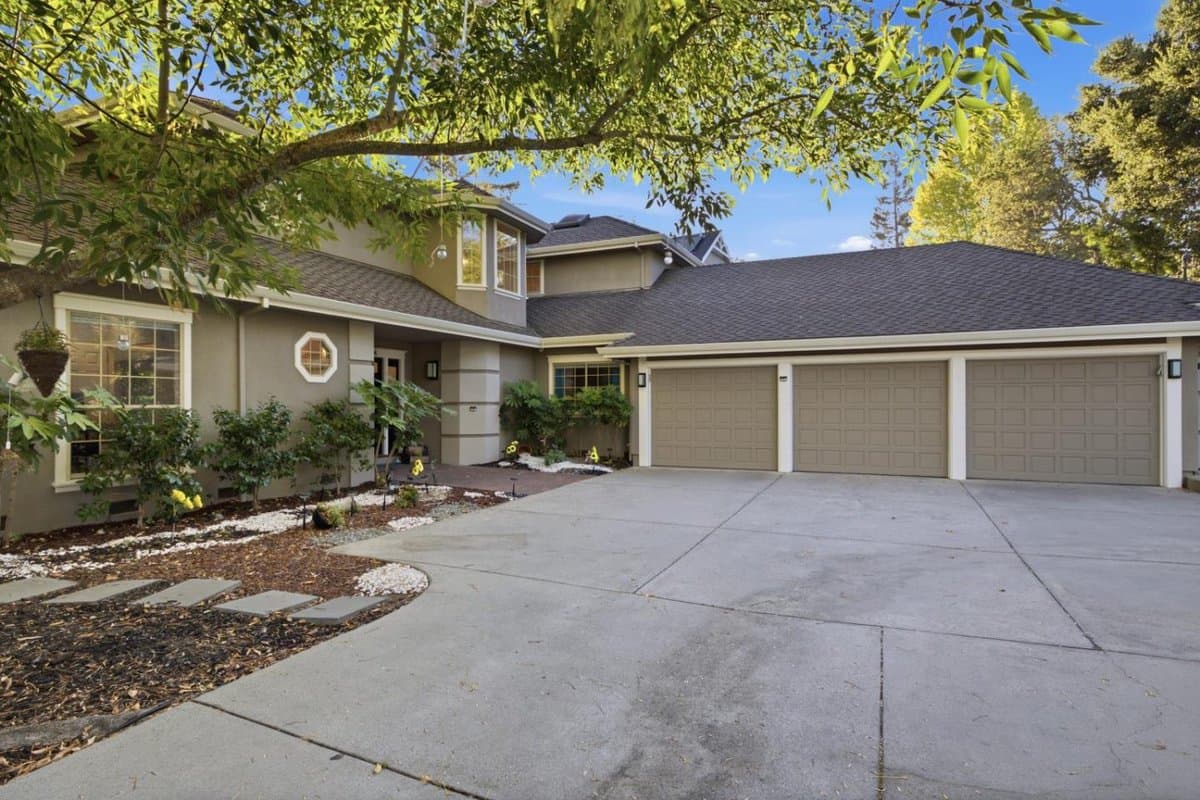 934 Wilmington Way - Photo 2