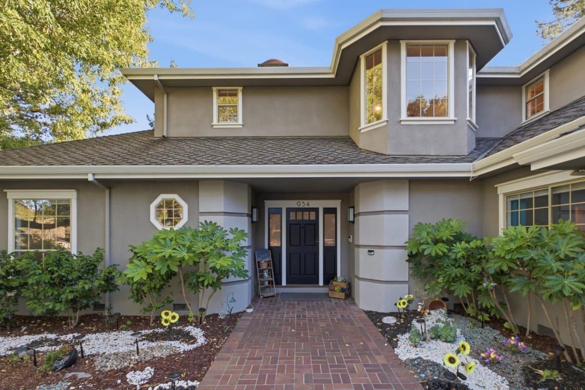 934 Wilmington Way - Photo 3