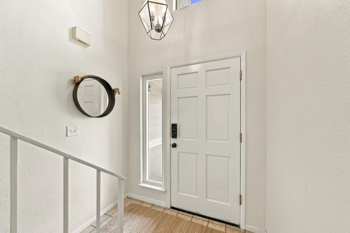 4 Carriage Lane - Photo 3