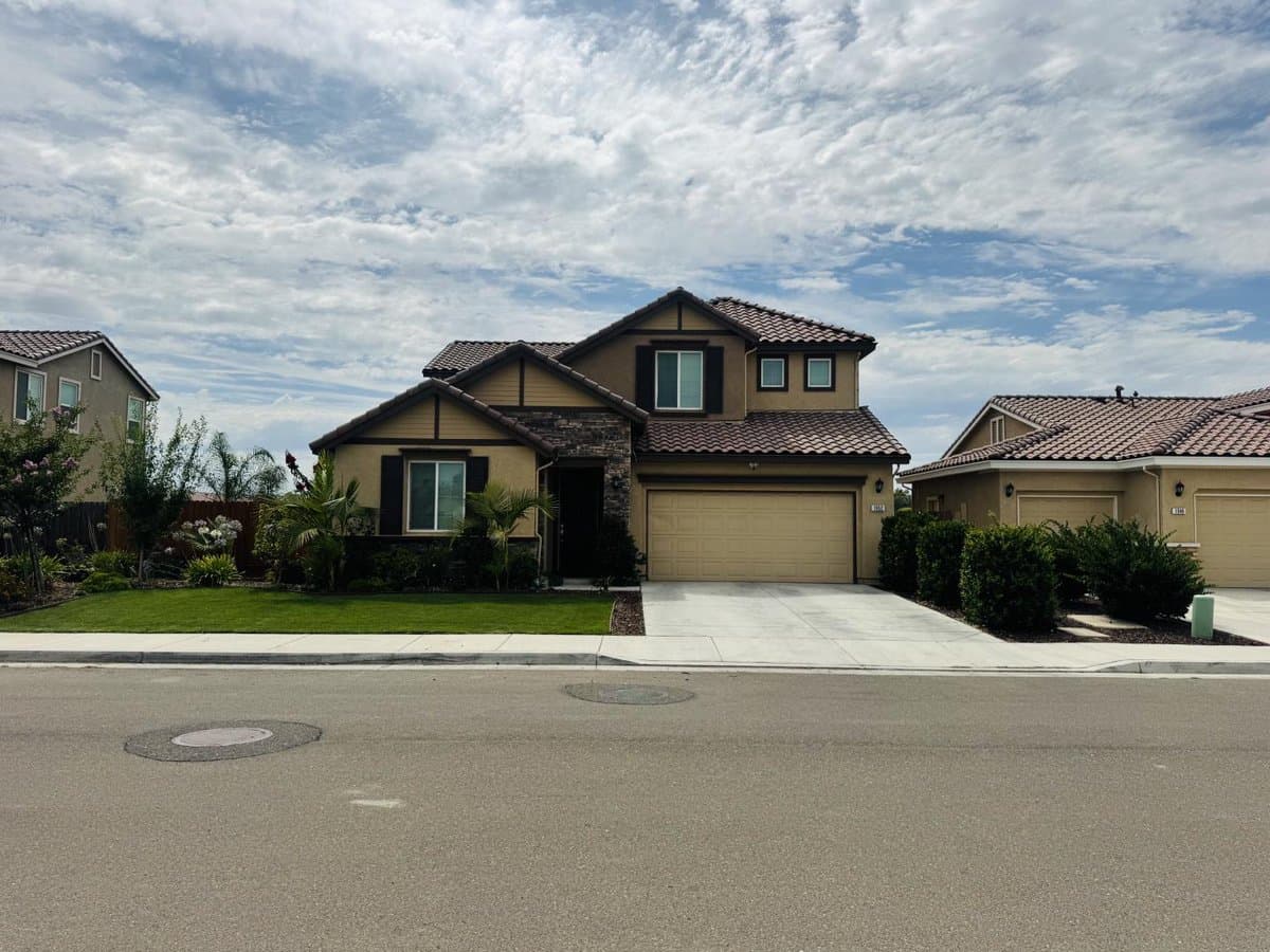 1952 Gus Villalta Drive - Photo 1