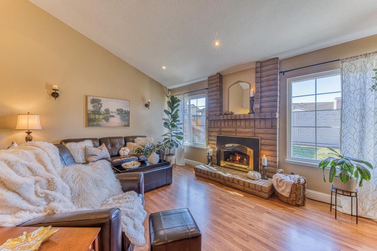 21 Geary Circle - Photo 5