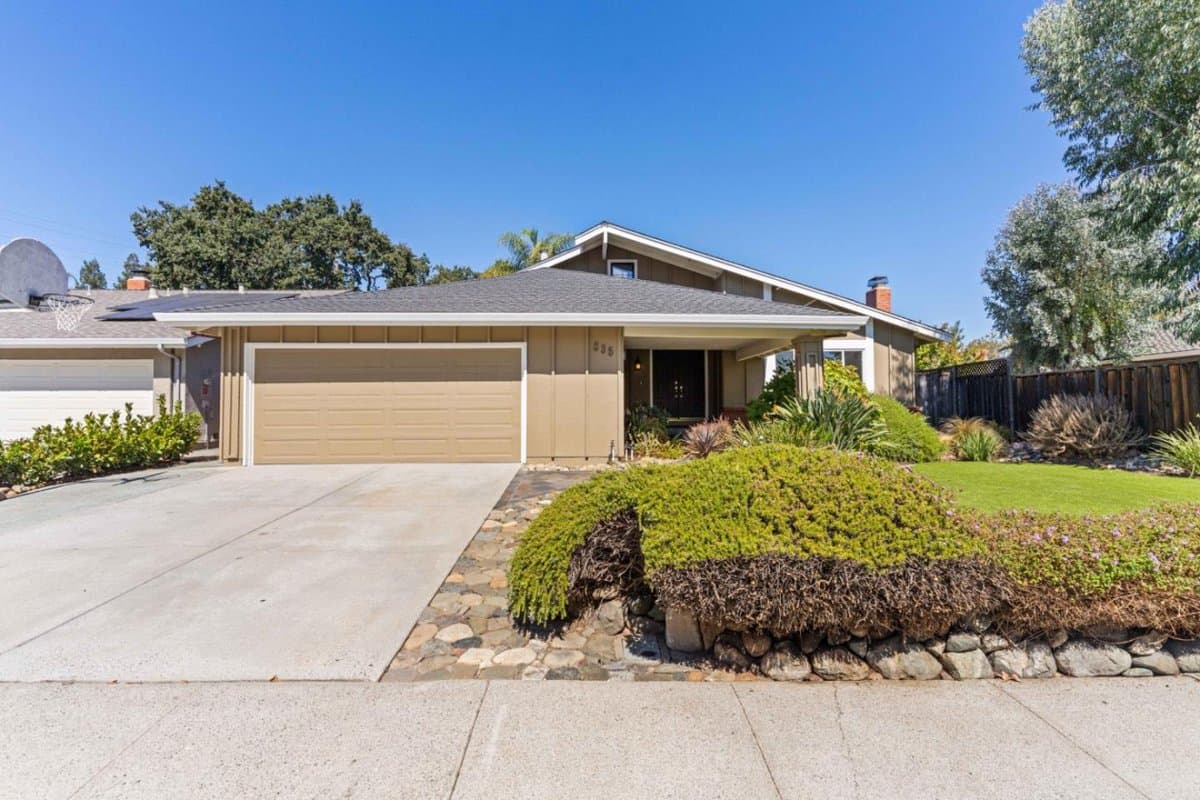 835 Downswood Court - Photo 4
