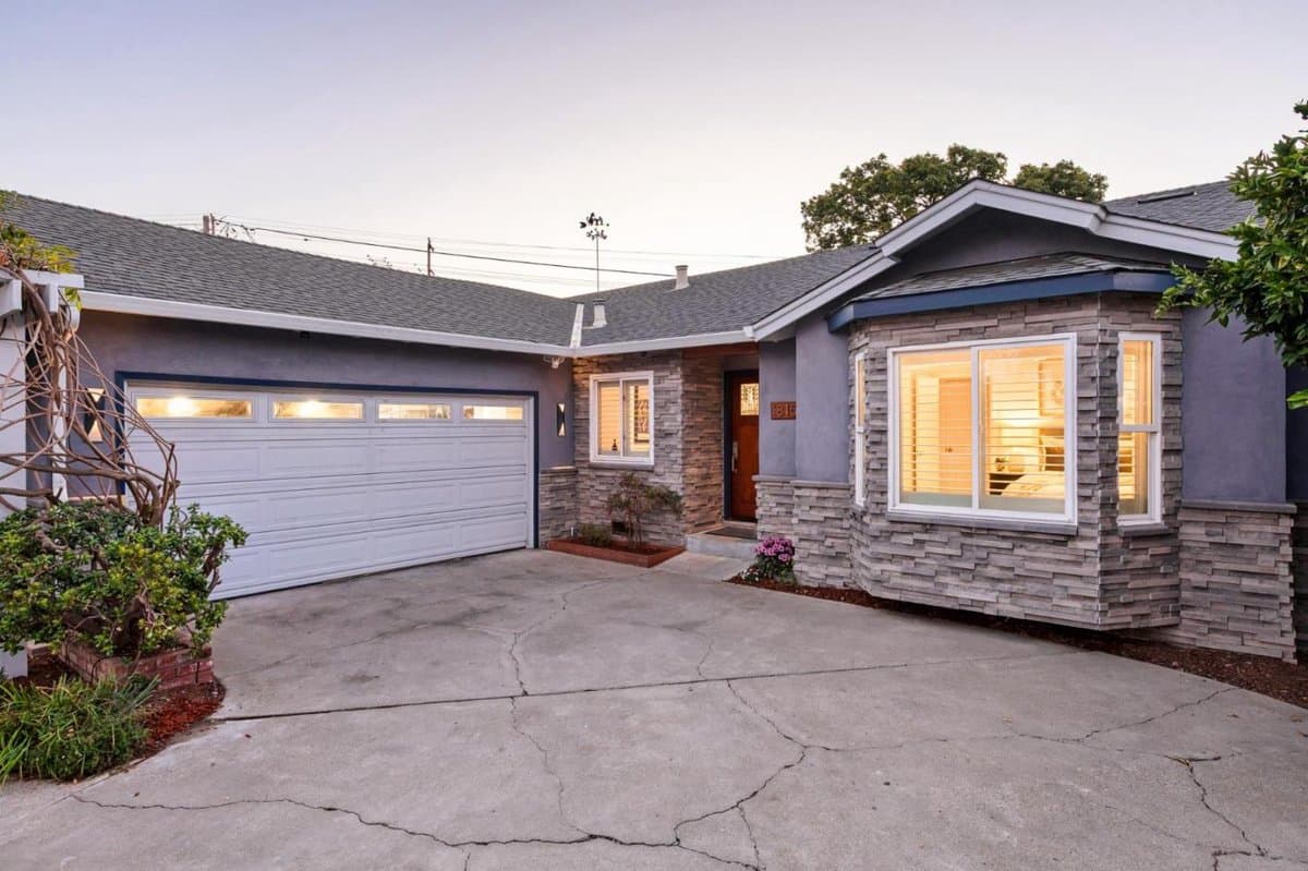1815 Clare Court - Photo 3