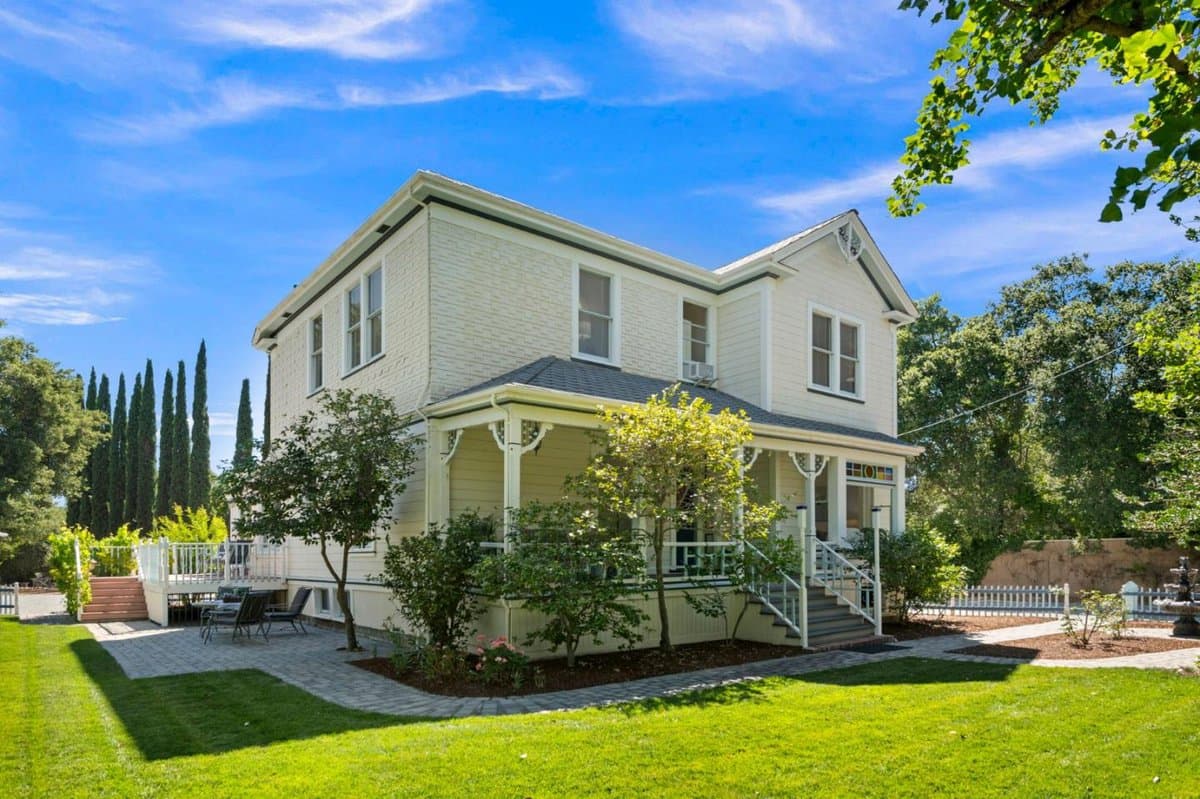 288 Nino Way - Photo 2