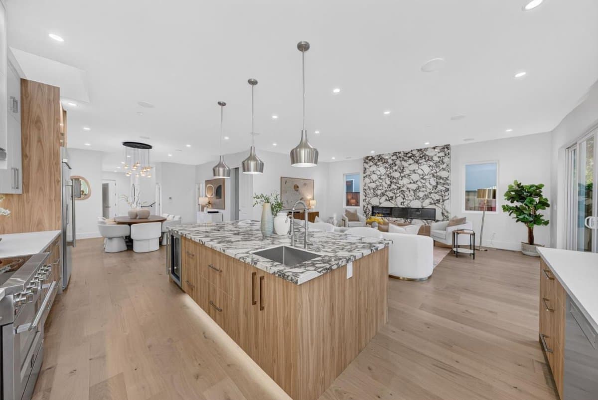 567 7th Avenue - Photo 4