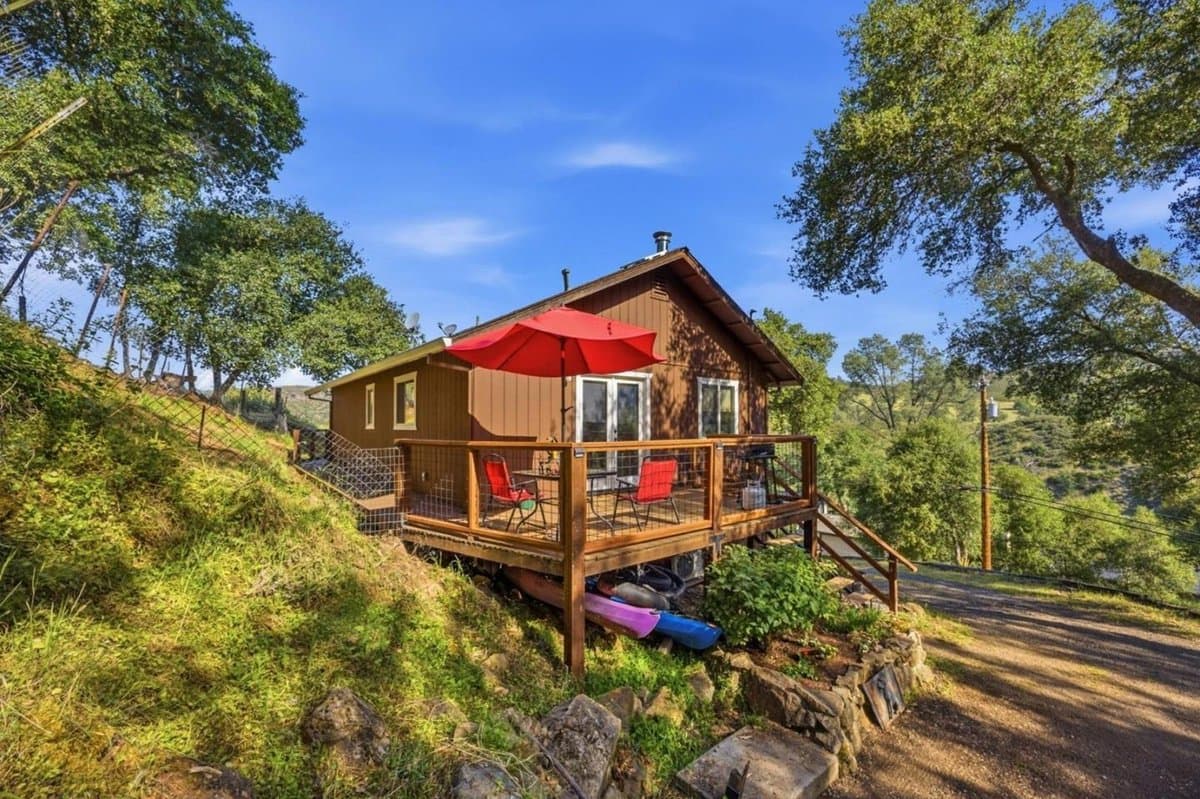 2353 Stagecoach Canyon Road - Photo 2