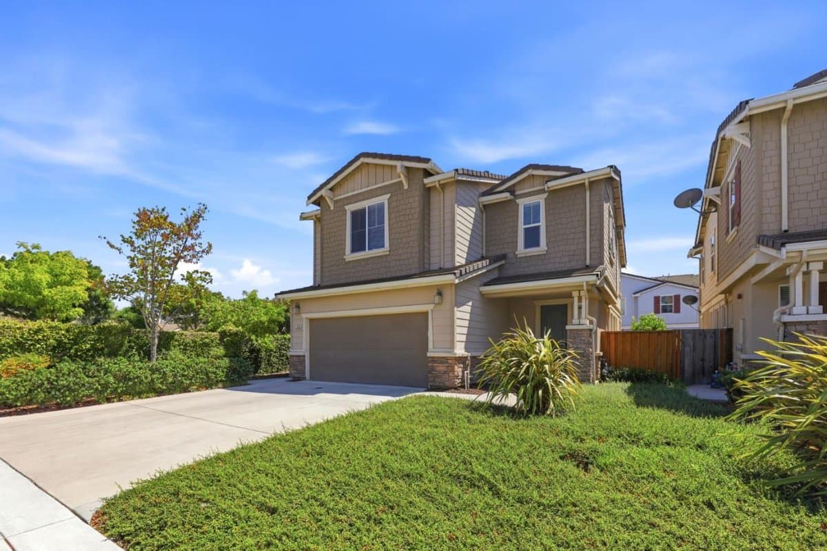 17054 Mimosa Drive - Photo 2