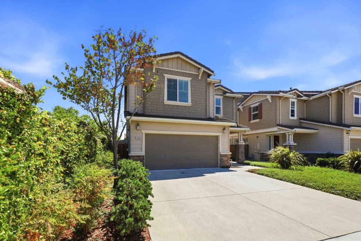 17054 Mimosa Drive - Photo 3