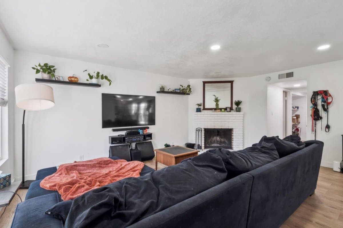 3843 Marfrance Drive - Photo 3