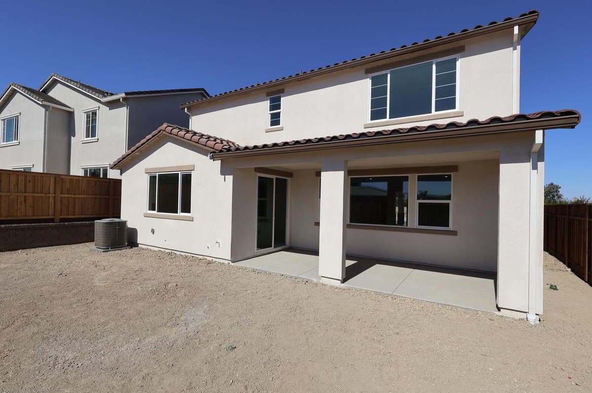 304 West Nasergholi Avenue - Photo 2