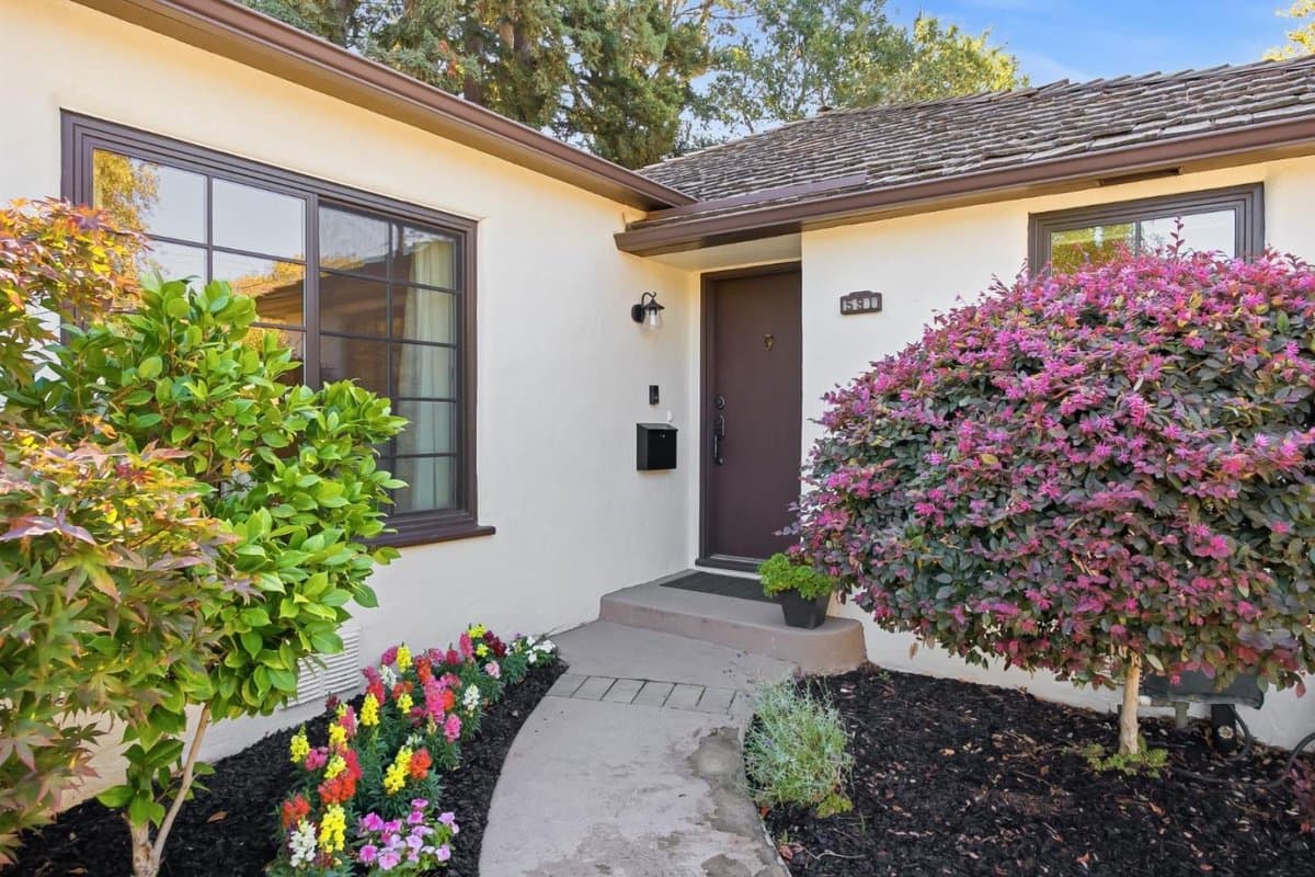 591 Sierra - Photo 2