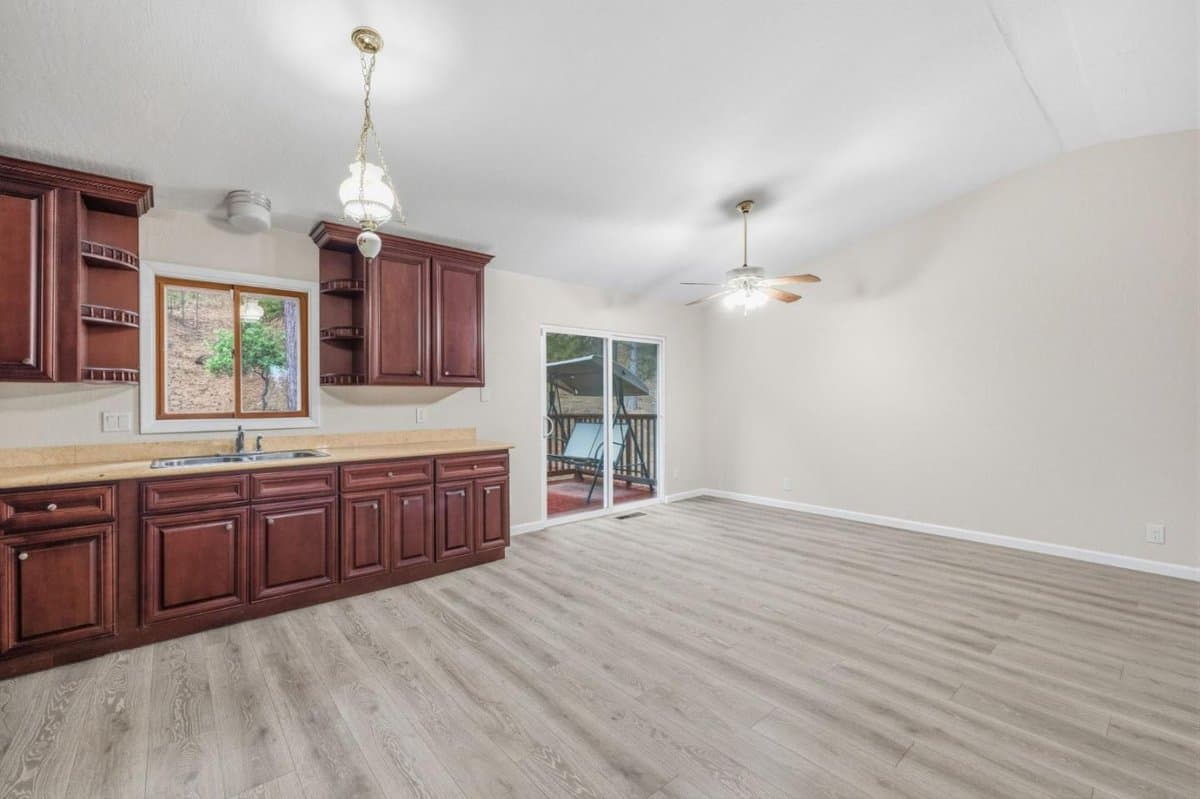 12910 Jackson Mill Drive - Photo 4