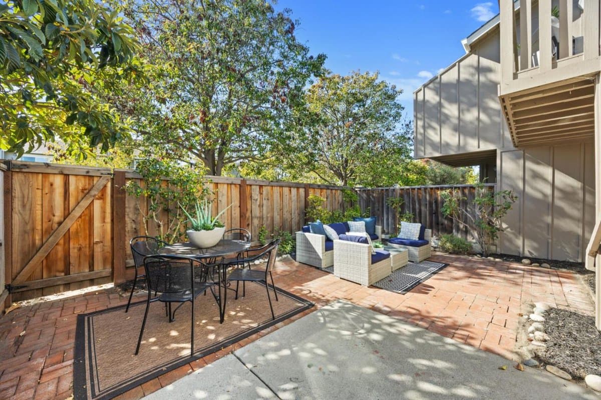 1116 Forrestal Lane - Photo 2