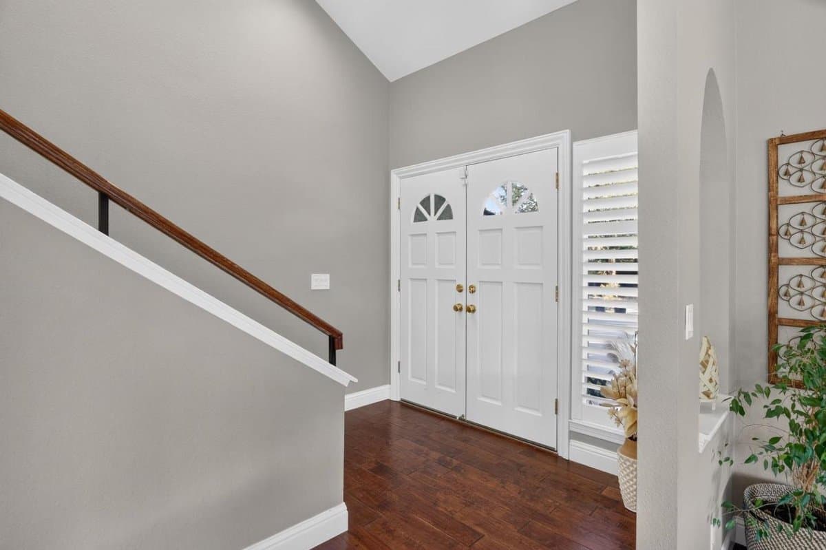 7485 Sundrop Court - Photo 5