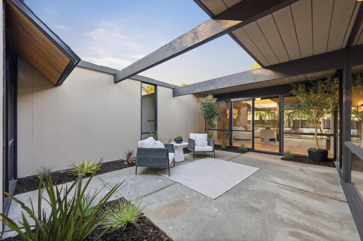 821 Cumberland Drive - Photo 4