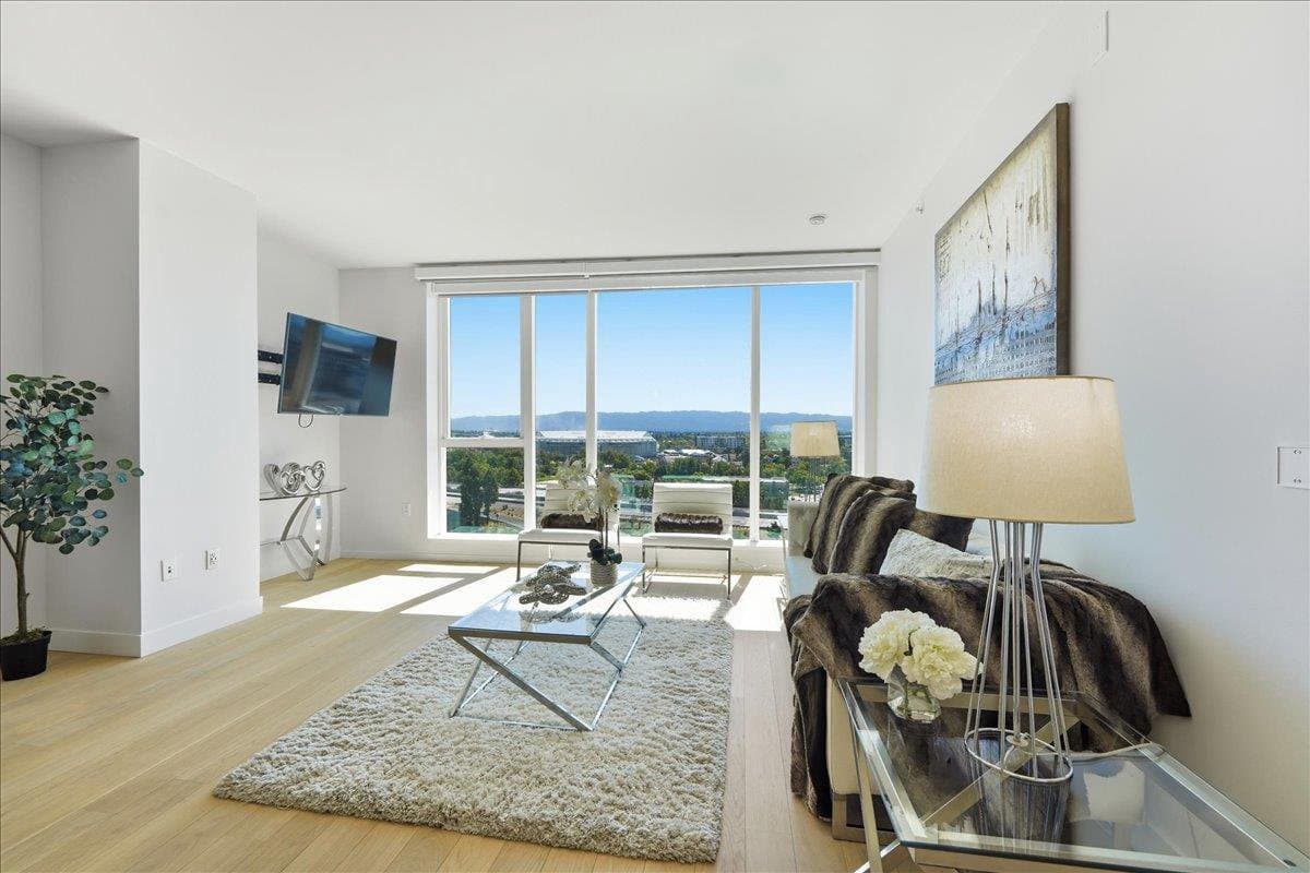 188 West St James Street #11204 - Photo 4