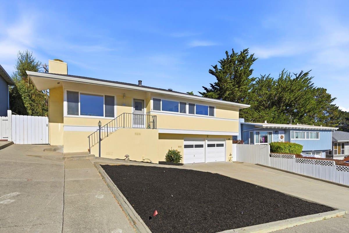 926 Larkspur Drive - Photo 3