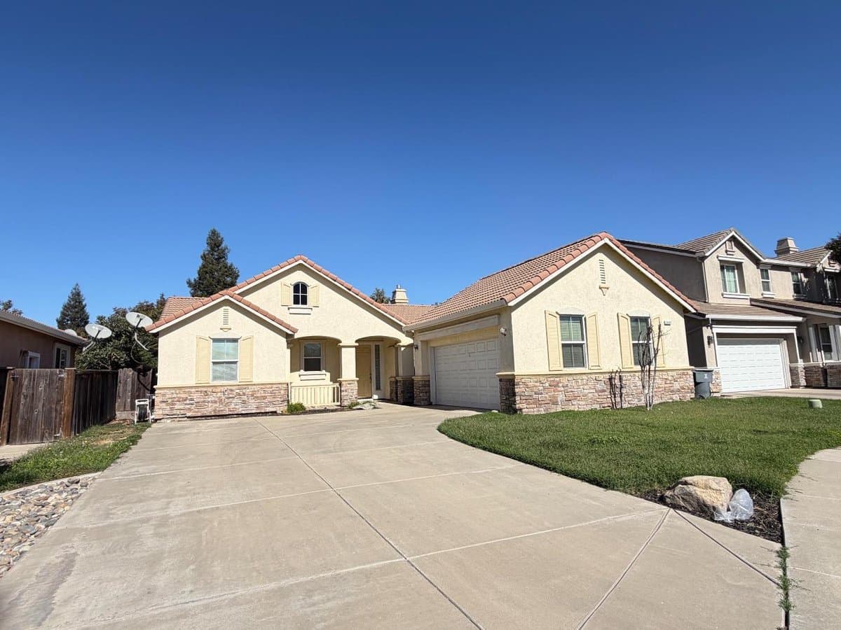 5487 Cooper Court - Photo 1