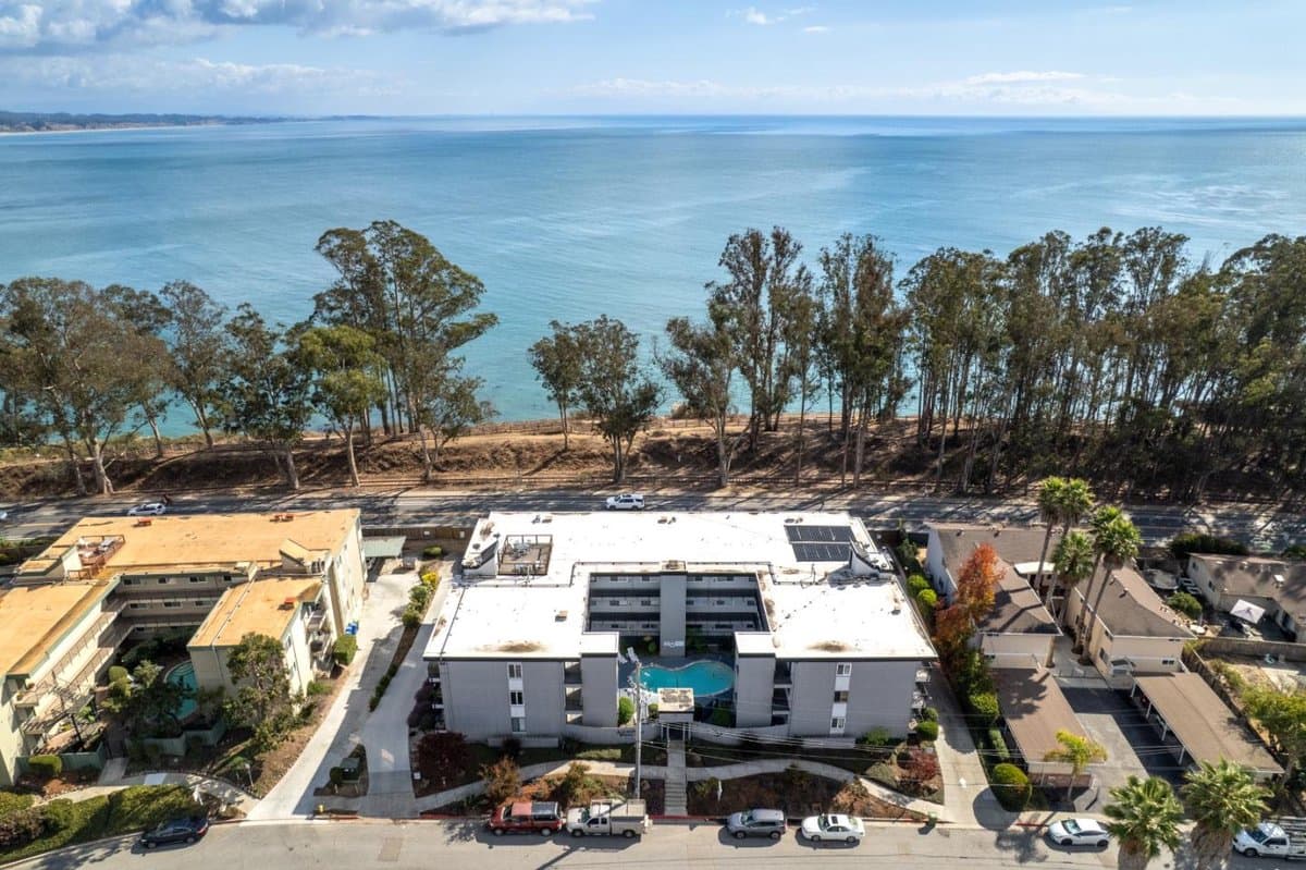 815 Balboa Avenue #102 - Photo 3