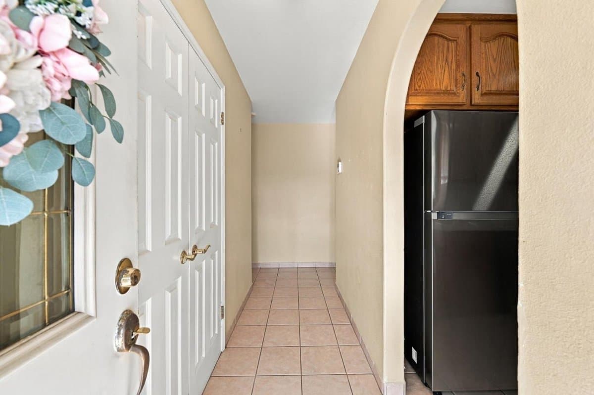 36148 Sandalwood Street - Photo 4