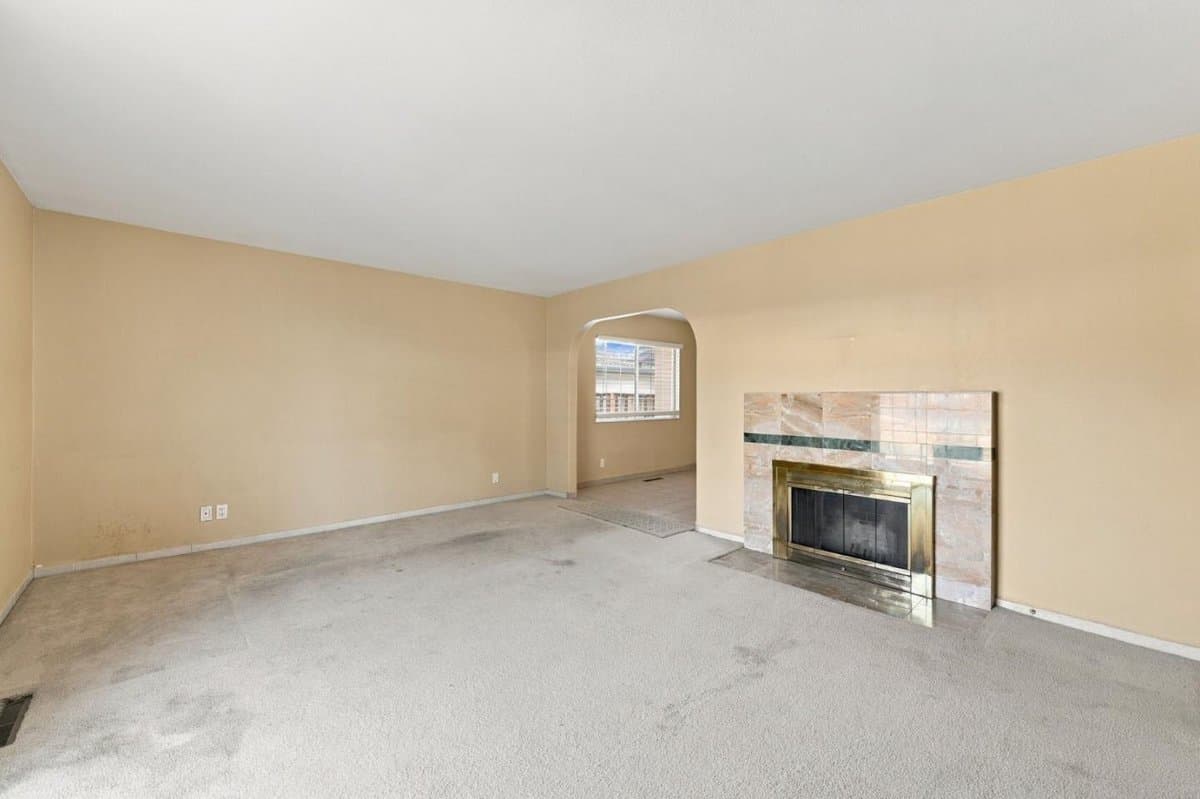 36148 Sandalwood Street - Photo 5