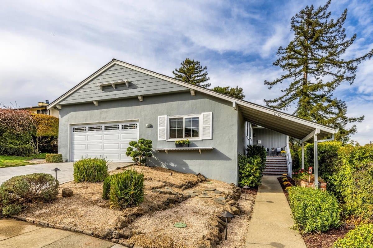 1010 Murchison Drive - Photo 1
