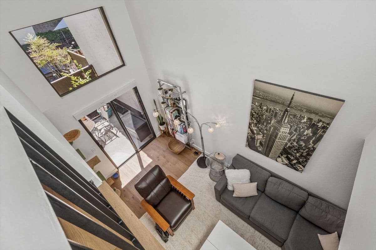 1525 Tyler Park Way - Photo 5