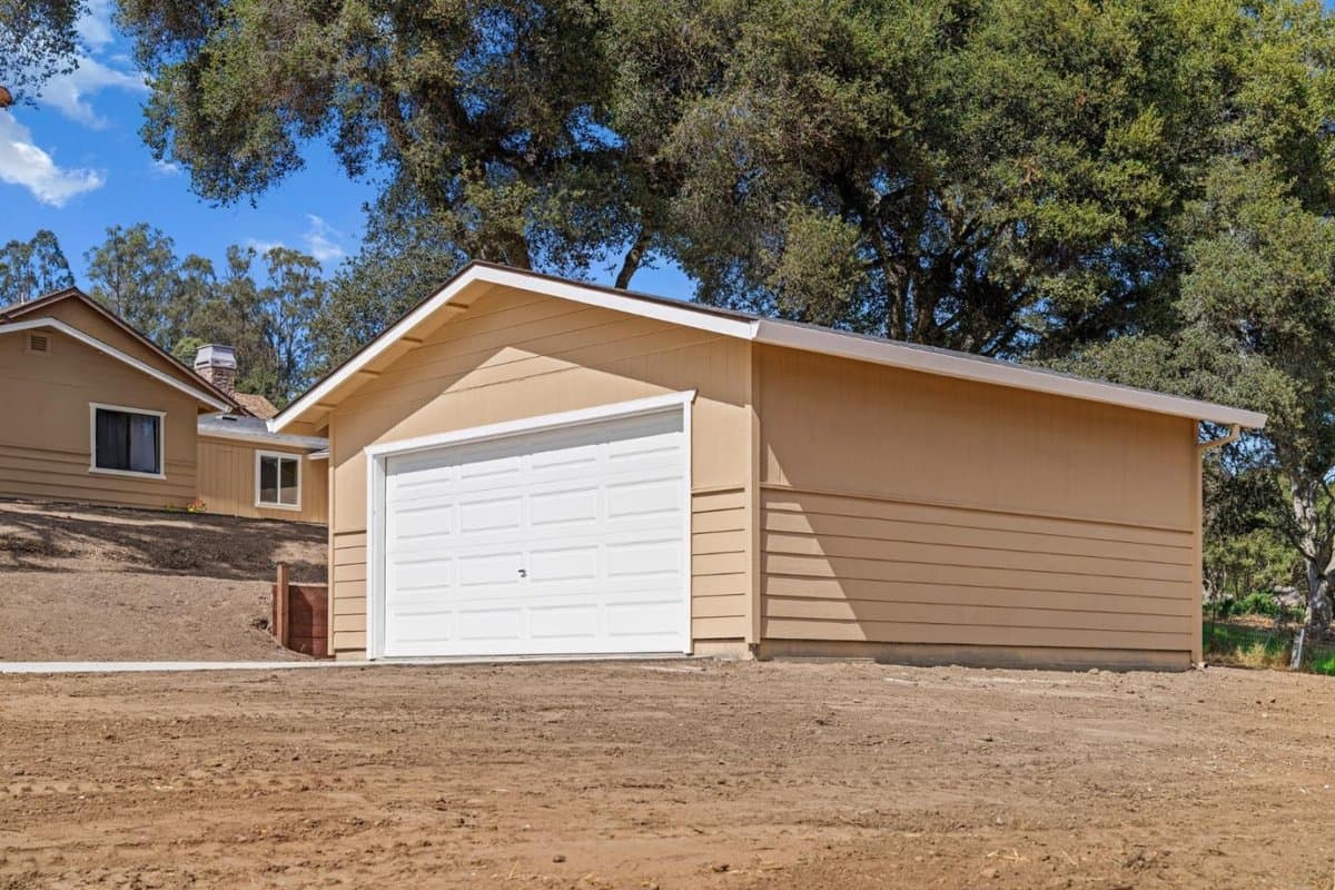 7685-7695 Pine Tree - Photo 5