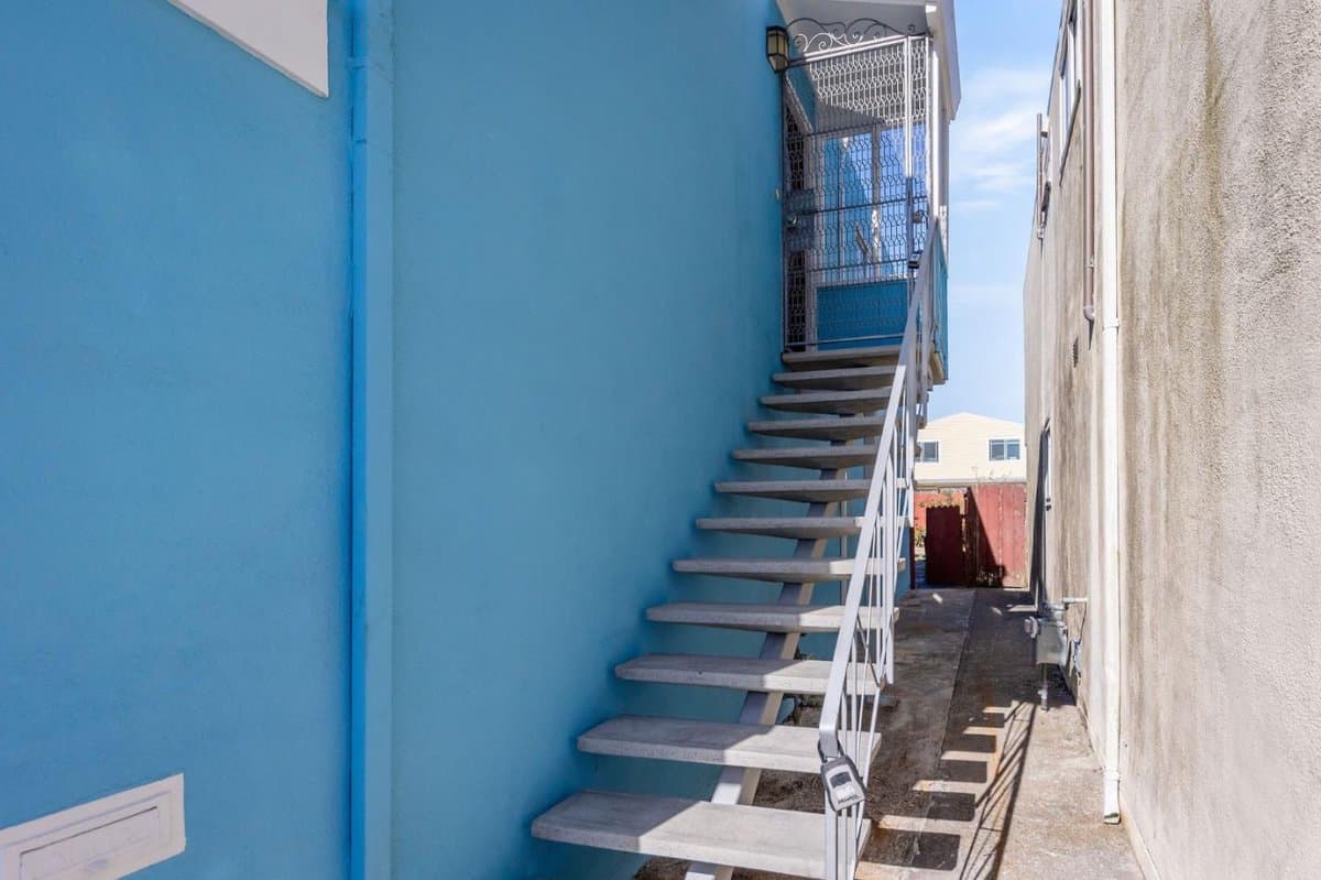 290 Warwick Street - Photo 5
