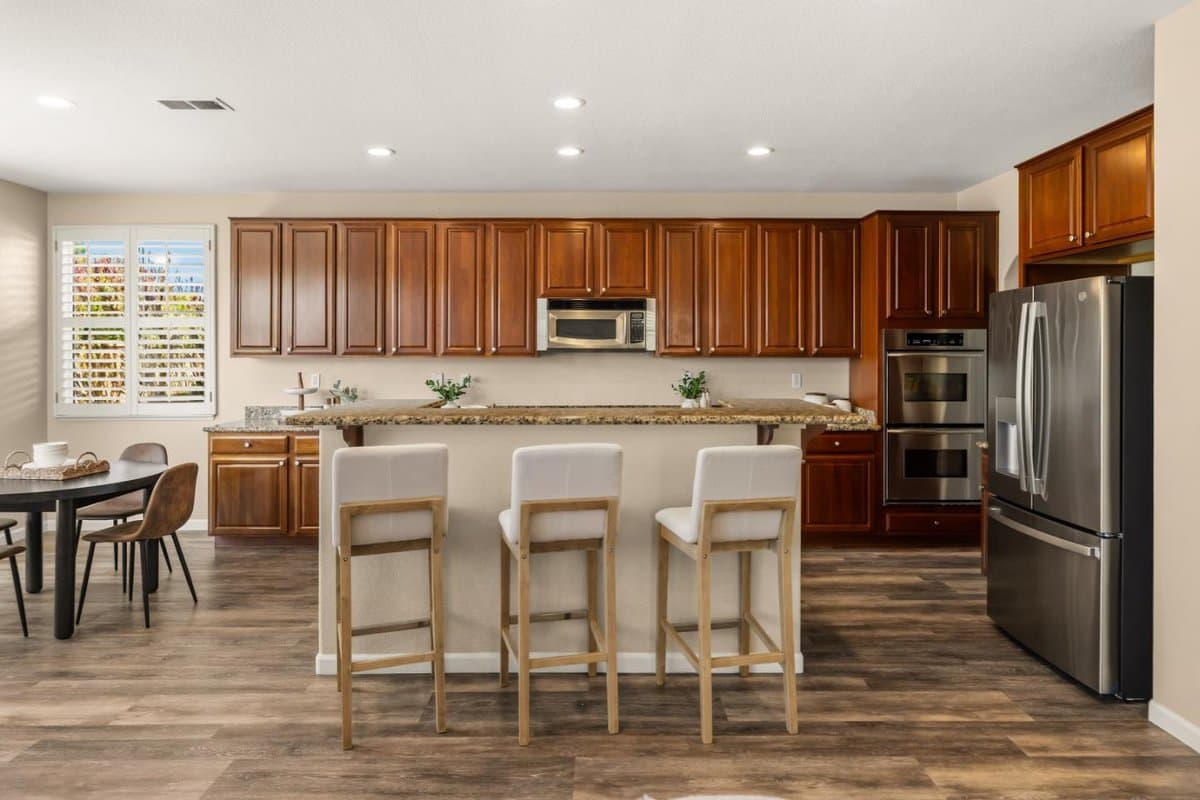 4890 Peninsula Point Drive - Photo 5