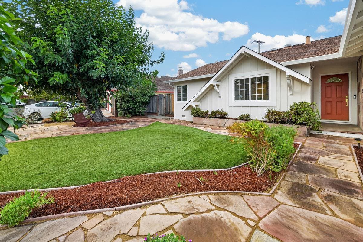 3483 Emmett Place - Photo 3