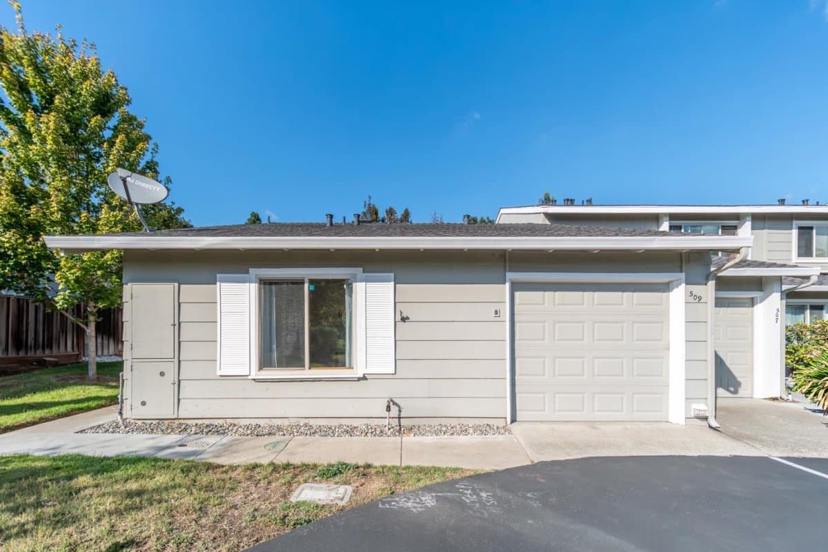 509 Latimer Circle - Photo 2