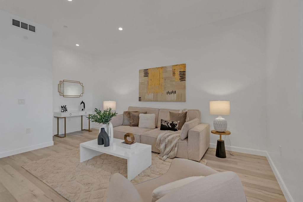 889 Mclellan Drive #208 - Photo 2