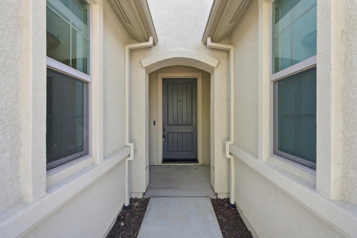1261 Azalea Drive - Photo 5