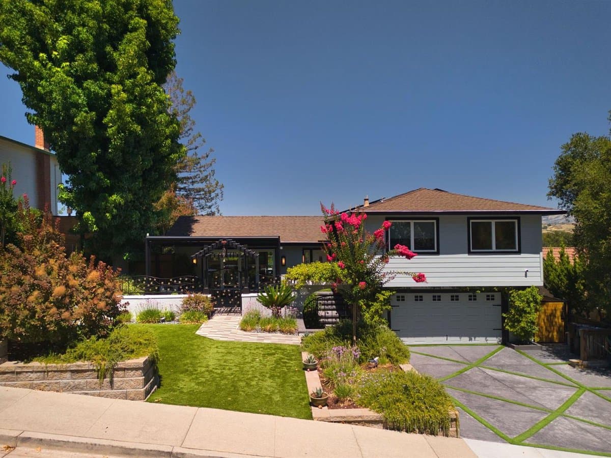 1415 Montego Drive - Photo 3