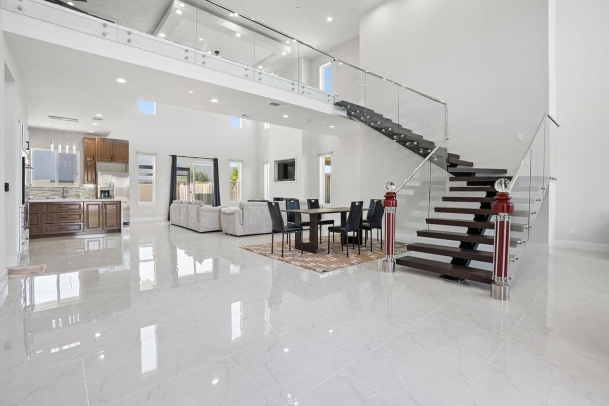 2362 Interlaken Court - Photo 2