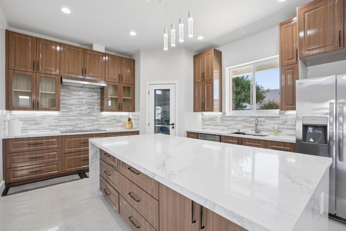 2362 Interlaken Court - Photo 5