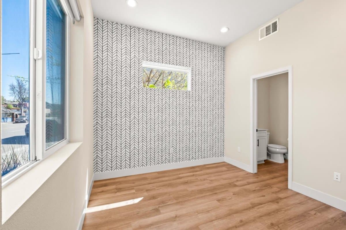 9873 Macarthur Boulevard #F - Photo 5