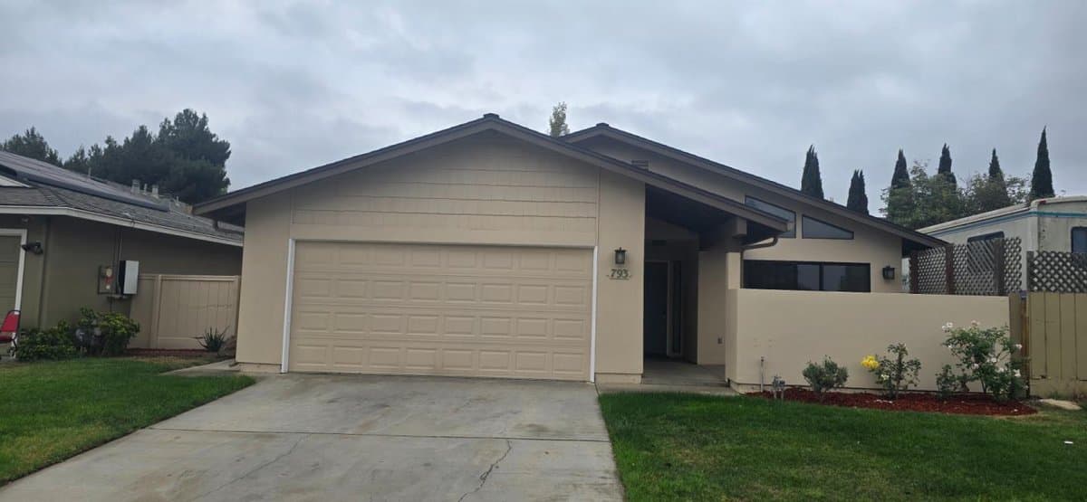793 Dart Way - Photo 1