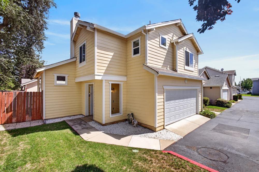 6416 Laguna Mirage Lane - Photo 5