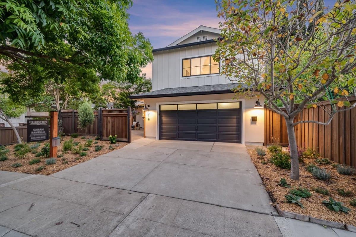 1218 Sanchez Way - Photo 3
