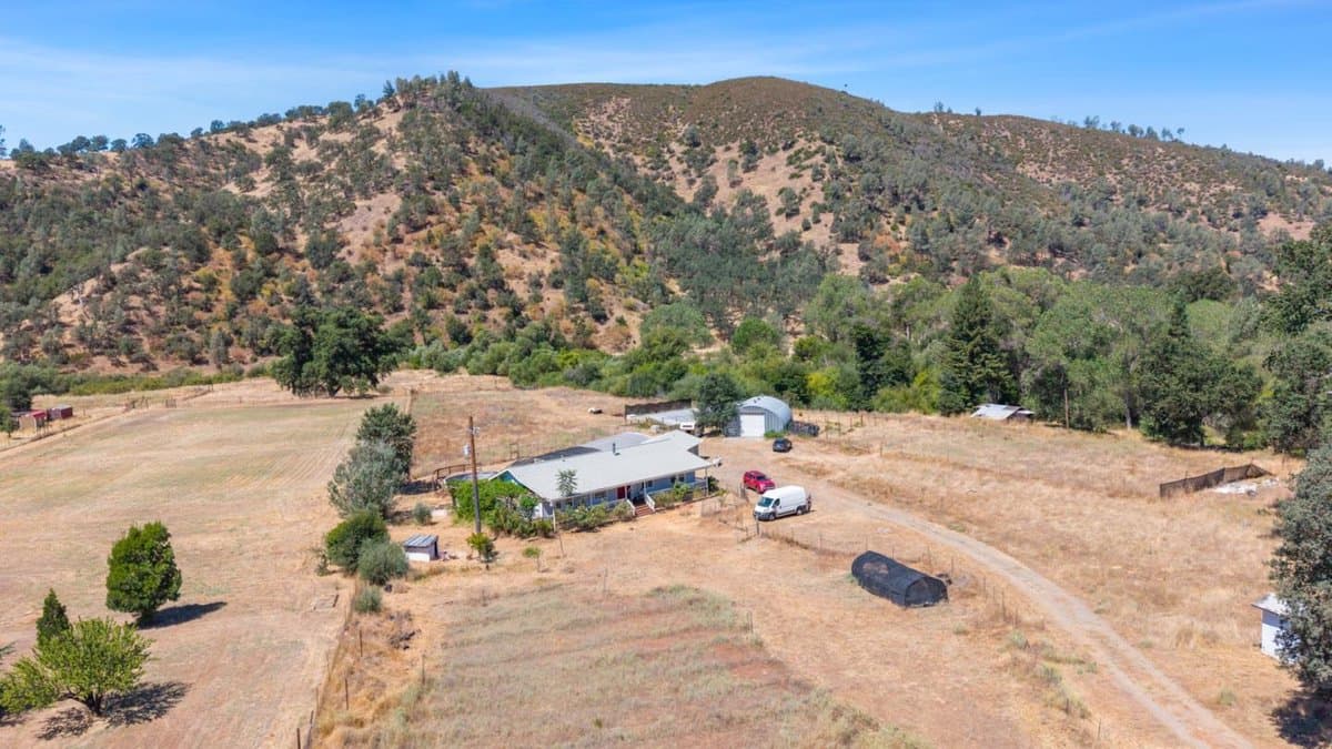 1633 New Long Valley Road - Photo 2