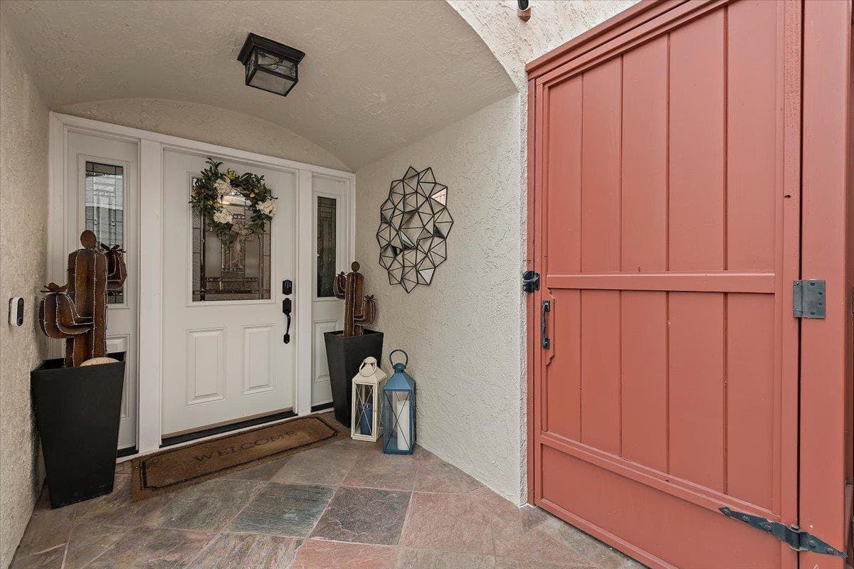 444 Fathom Drive - Photo 3